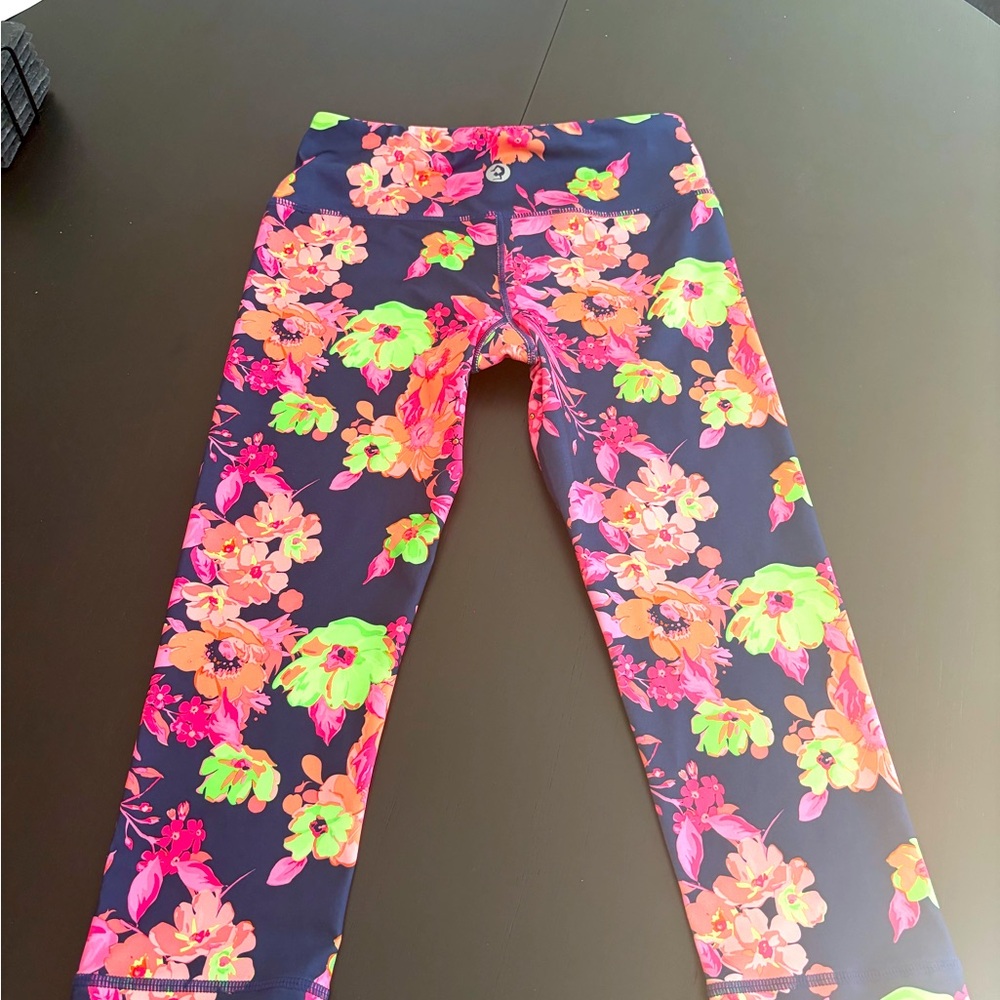 Scorpio sol yoga pants